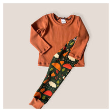 Load image into Gallery viewer, Green Autumn Rainy Days Baby & Children's Leggings • ORGANIC • READY TO SHIP •Kids • 18-24 Months •