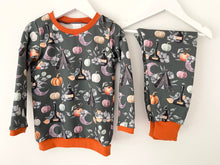 Load image into Gallery viewer, Autumn Pumpkins Baby & Children's Jumper • READY TO SHIP • 12-18 Months •